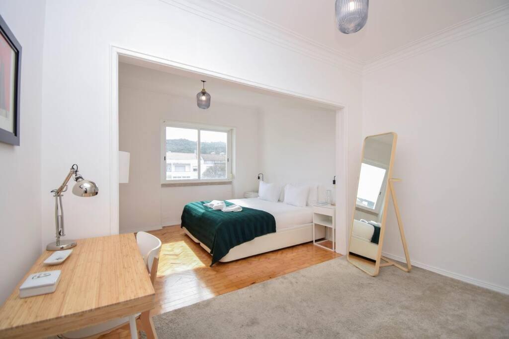 Cozy And Sunny Family Apartment Lisbona Esterno foto